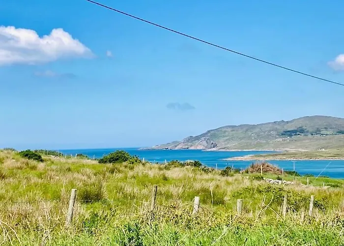 Donegal Beach Cottage With Sea Views, Sleeps Six