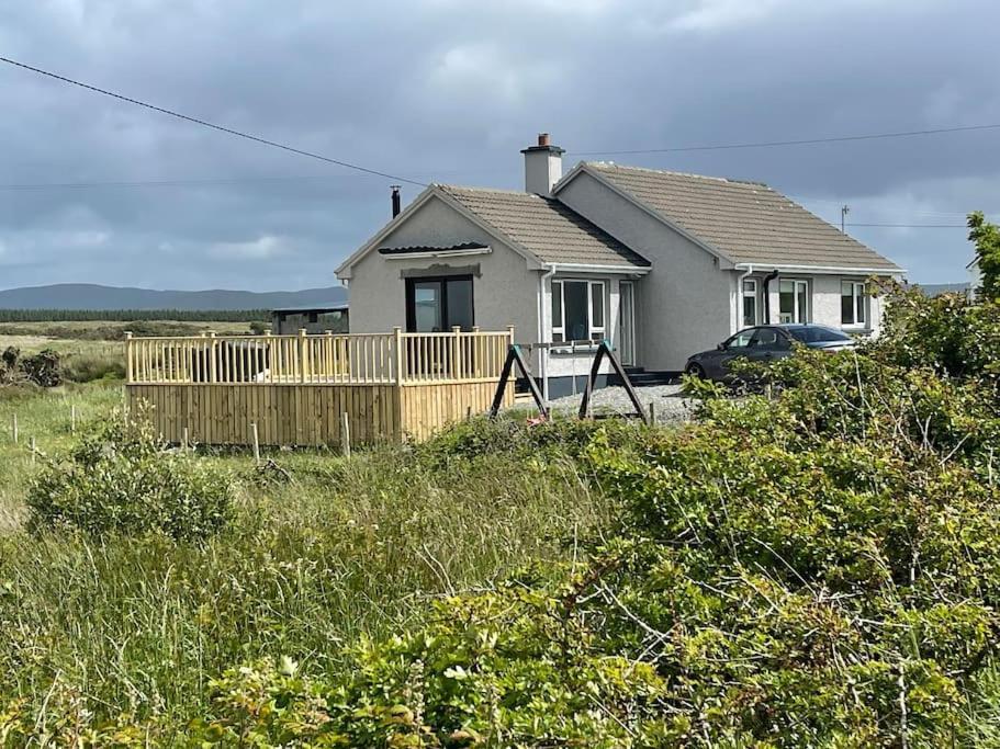 Donegal With Sea Views, Sleeps Six